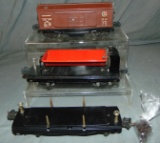 3 Clean Lionel Operating Cars