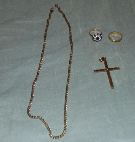 Estate Gold Jewelry Lot.