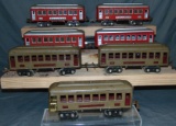 7 Lionel 610 Series Passenger Cars