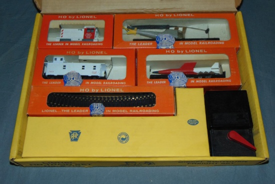 Boxed Lionel HO Army Set 5719