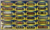 24 Athearn HO Freight Cars