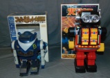 2 Boxed Japan Robots