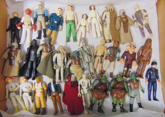 Vintage Kenner Star Wars Lot of 30 Action Figures