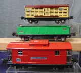 3 Clean Lionel late 800 Series Freight Cars