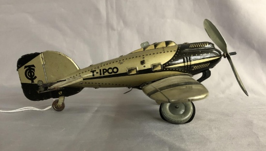 Unusual Tip & Co Airplane