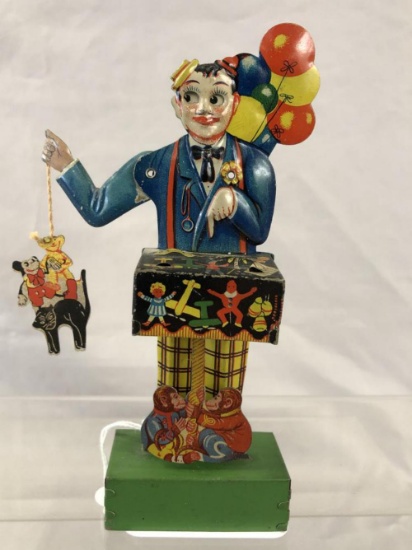 Kellermann Balloon Vendor, Mickey Mouse