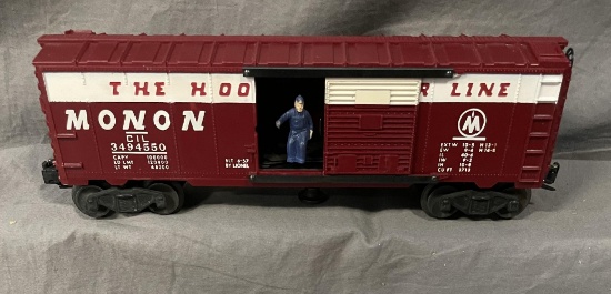 Clean Lionel 3494-550 Monon Operating Boxcar
