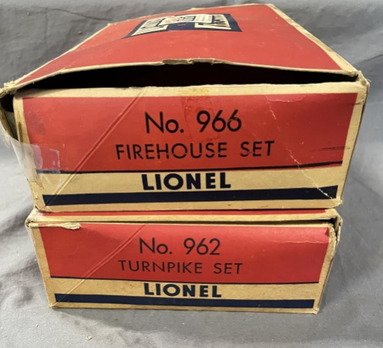 Boxed Lionel Plasticville 962 & 966