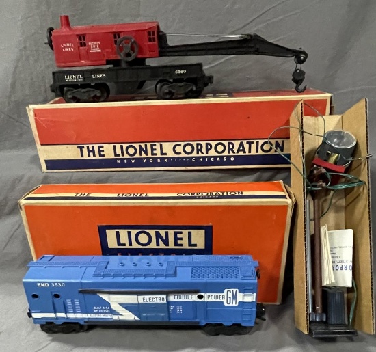 Boxed Lionel 3530 & 6560-25 Freights