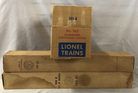 3 Boxed Lionel Accessories