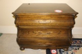 Wooden 3-Drawer chest