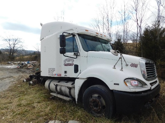 2004 Freightliner Columbia Road Tractor (Salvage), Cab Frame Front Axles Re