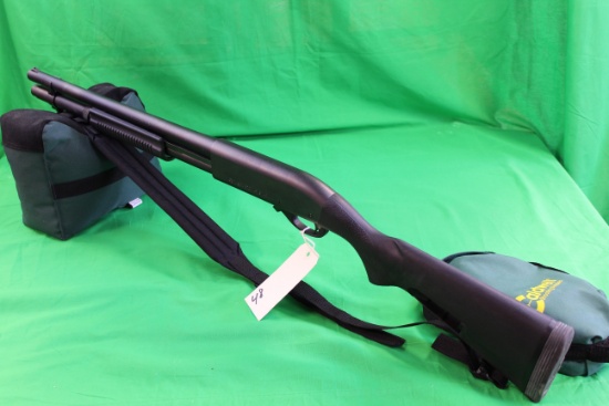 Remington 870 Marine Magnum, 12 Ga. s/n AB368132M "New"