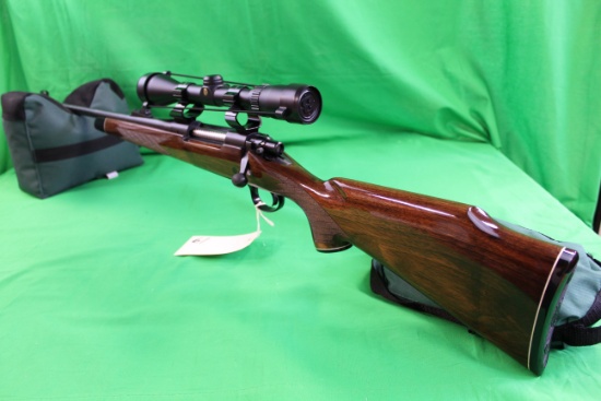 Remington 700 Bolt Action 270 Bushnell Elite 3200, "Left Hand" s/n G6305370
