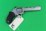 Taurus Tracker 17 HMR Revolver, s/n VK991925