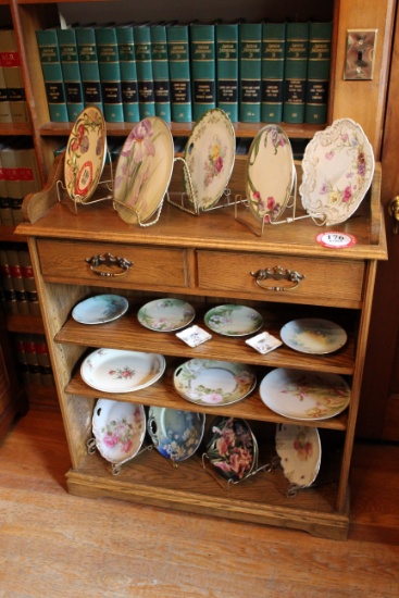 Modern Wooden Decorative Bookshelf