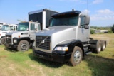 2004 Volvo CVN-T Truck Tractor, Dual Tandem Axle, Eaton Fuller Trans., D-12