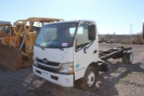 2013 Hino 195 Cab & Chassis Single Axle Daycab