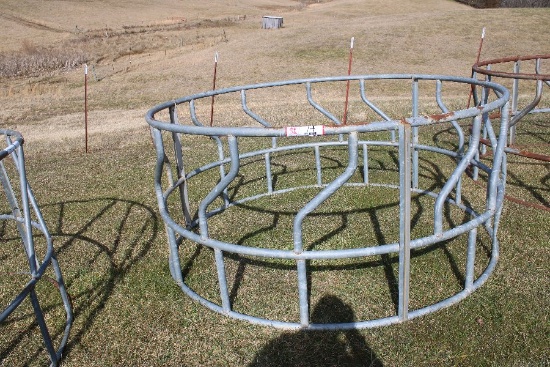 Round Bale Hay Ring