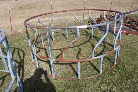 Round Bale Hay Ring