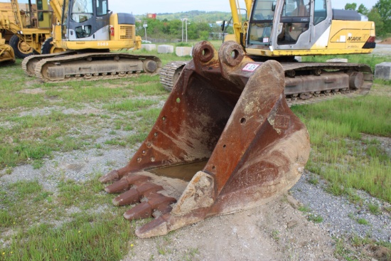 CAT 46" Bucket