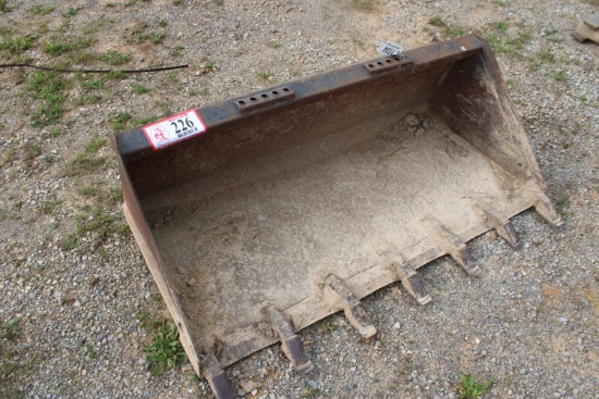 60" Bucket w/ Teeth