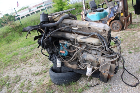 11.1 Detriot Diesel Engine