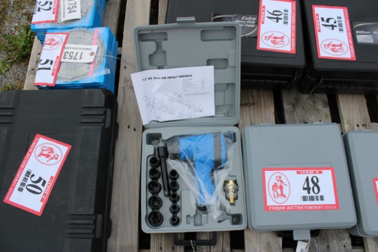 New 1/2" Drive Impact Wrench Kit