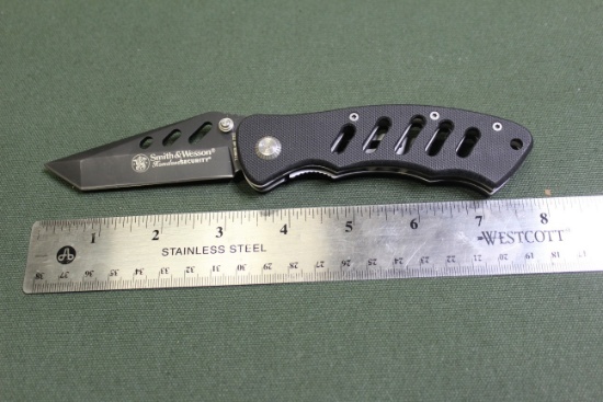 Smith&Wesson Homeland Security Titanium 440 Forged First Production Run Des