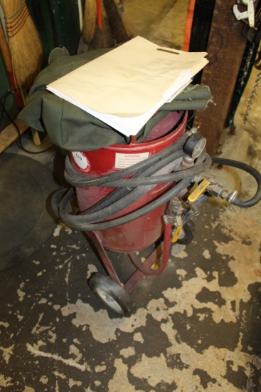 Northern Tool ACL Sand Blast Pot
