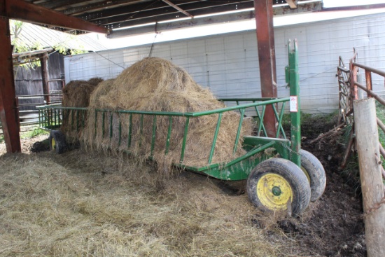 Well Bilt  Hay Feeder