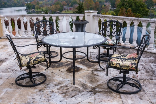 Table and 4 Chairs  Aluminum cast,  glass top,  Approx. 52" Día x 28"H - Ch