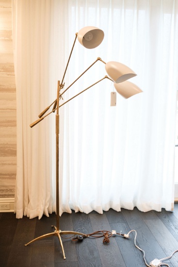 3 arm brass floor lamp, Approx.   6'H