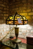 Reproduction slag glass lamp w/urn shaped base and a 4 volume set of The Ou