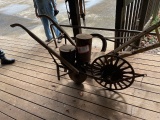 Oliver Antique Planter
