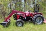 Mahindra 4025 Tractor w/Loader, 4wd, Roll Bar, 186 hours