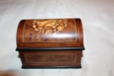 Italian Wooden Box, Felt Lined, Rounded Top, 5