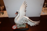 Giuseppe Armani Porcelain Swan Figurine, Limited Edition, #596 Of 5000