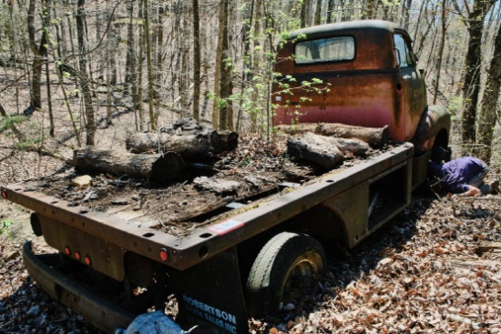 1952 Antique Chevy Flatbed 1.5 Ton Pick Up Truck