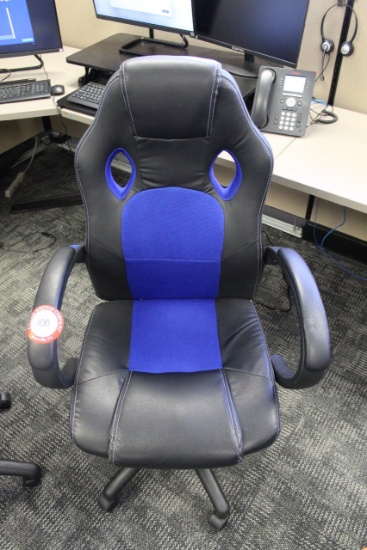 Office Arm Chair on Casters