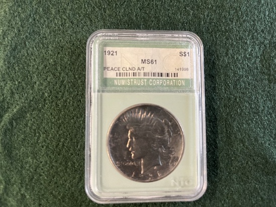 1921 Peace Dollar MS-61 in Grading Case