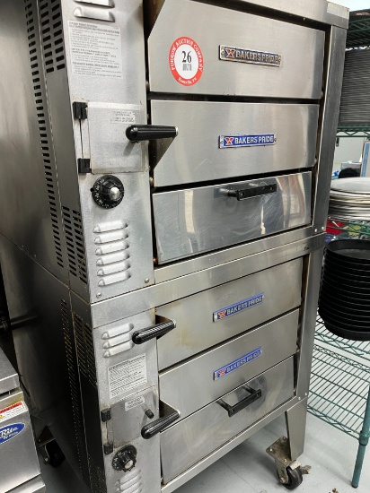 Baker's Pride Double Stack Gas Pizza Oven (33" W x 67" H x 32" D) Door Open