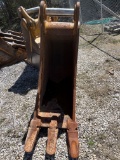(1) CAT 320 Bucket - Size 24 in