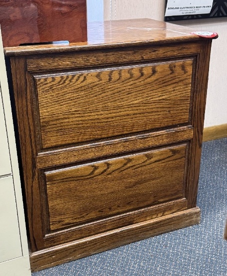 Wooden 2-Drawer Filing Cabinet