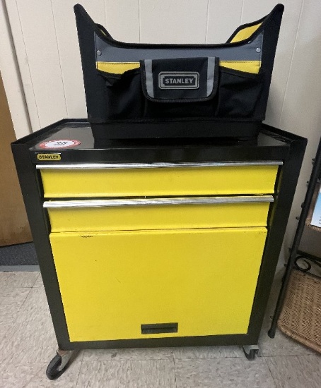 Stanley Metal Toolbox on wheels with 2 Drawers, 1 Cabinet + 1 Stanley Cloth