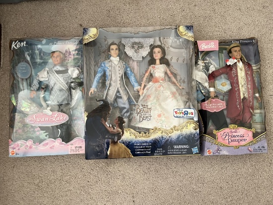 4 Plastic Bins & Contents: Barbie Dolls, Cabbage Patch Dolls, Action Figures, etc.
