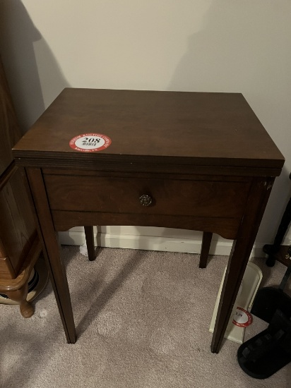 Vintage Singer Sewing Machine with Cabinet