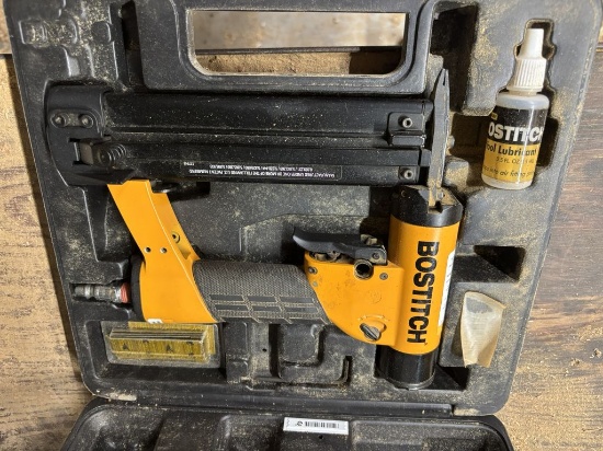 BOSTITCH Model HP118 23-Gauge Pneumatic Headless Pin Nailer