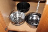 Group Of Stainsteel Bowls - Bakeware