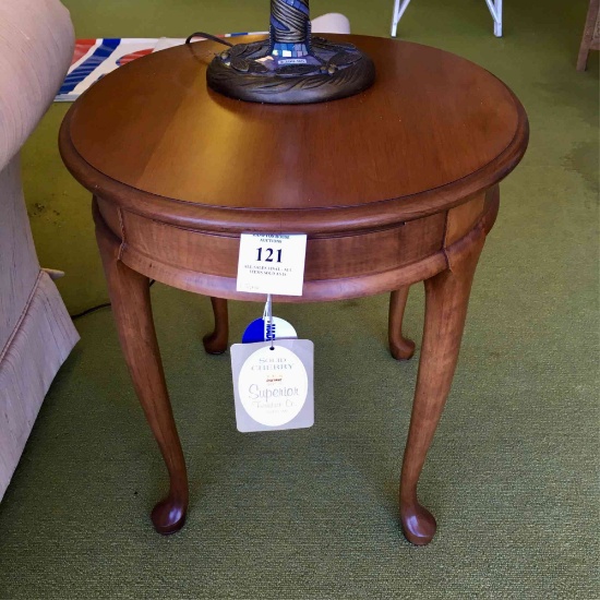 Oval Queen Anne Style End Table